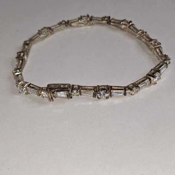 Stunning Vintage 925 Sterling Silver CZ Tennis Bracelet – 7.75" - Picture 3 of 7